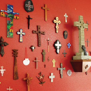 Kennedy Room Crosses